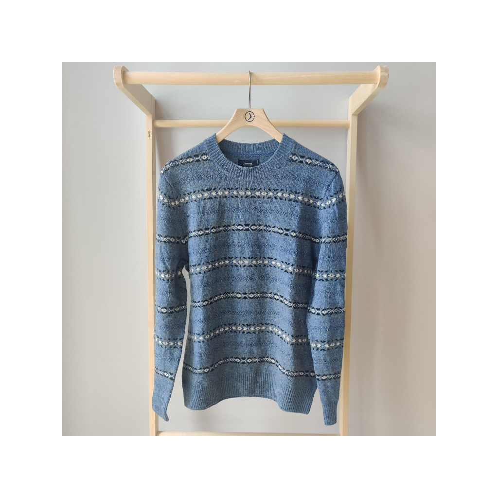 YSTIKSET: Legendary Sweater (L)