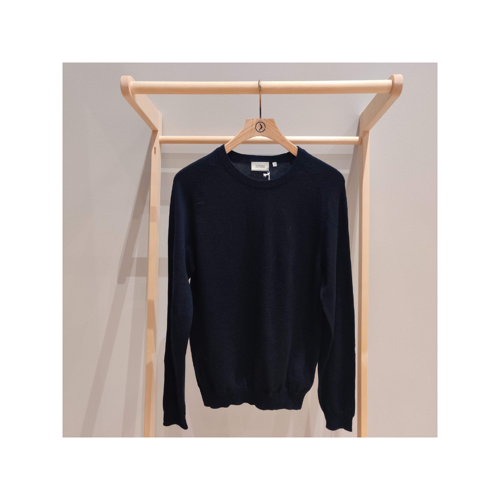 YSTIKSET: Dan Merino Sweater